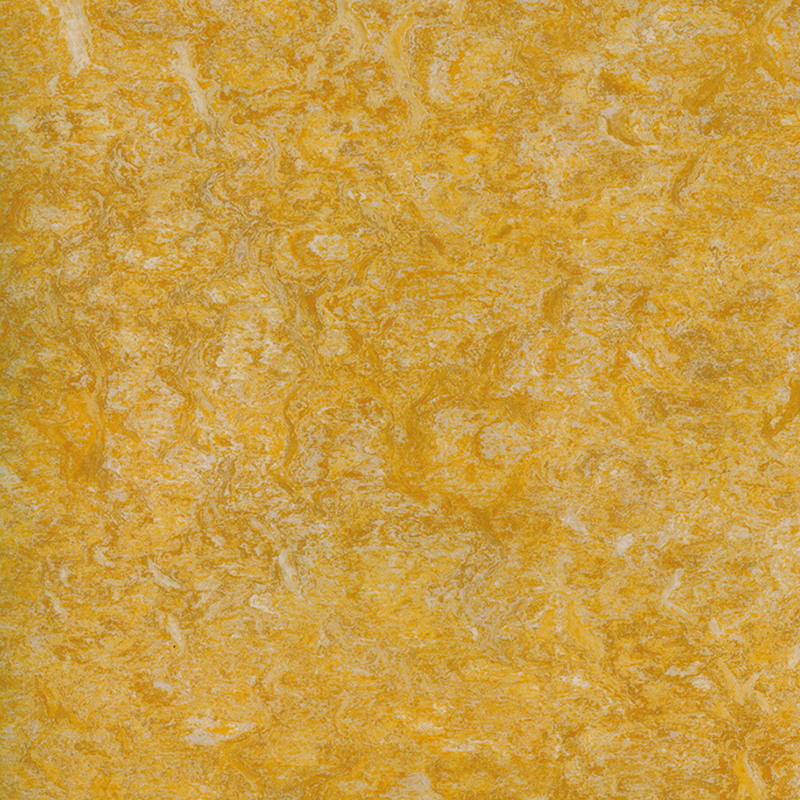 Resistenza alle macchie e pavimenti eterogenei a basso costo