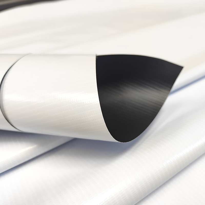 Banner flessibile nero ad alta luminosità da 50/80 m